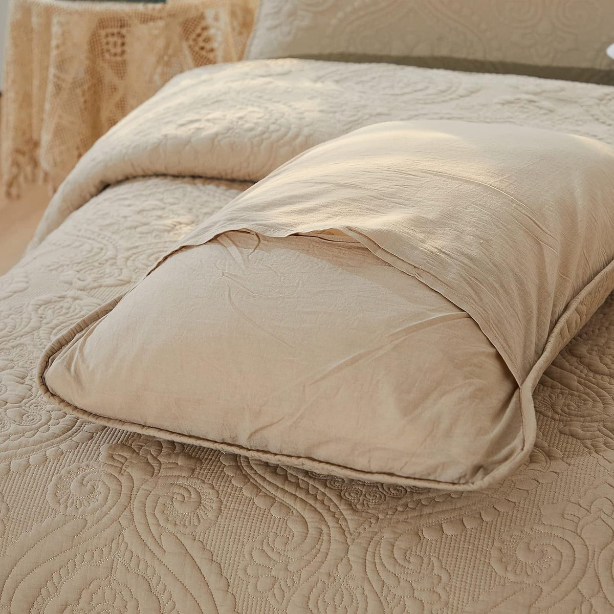 2-Pack Beige Damask Quilted Cotton Pillow Shams Standard Size